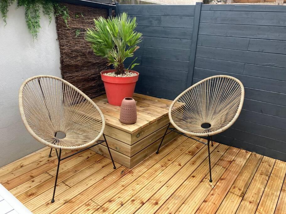 Appartement Centre Ville Quimper Avec Terrasse Buitenkant foto